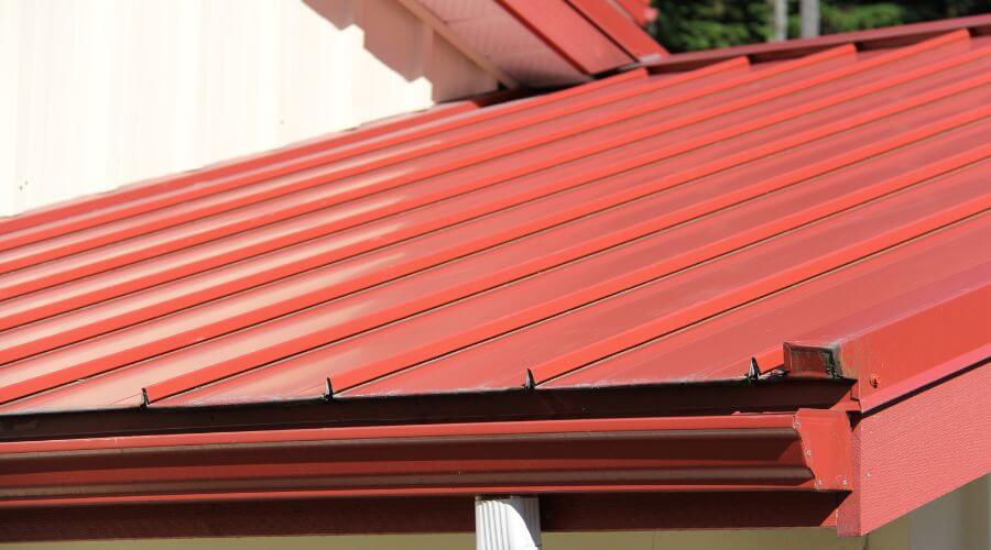 Gutter Debris Removal in Waterbury, VT